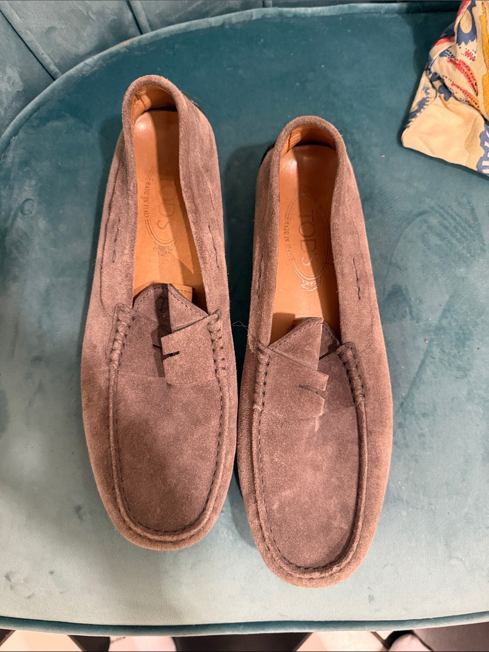 Tod’s Men’s Taupe Suede Driving Loafers Gommino Moccasins Size 7.5